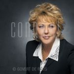 21-03-2005 Hannah Hakze at studio in Amsterdam.

[keywords]Posed, Headshot, Eyecontact, Smiling[/keywords]